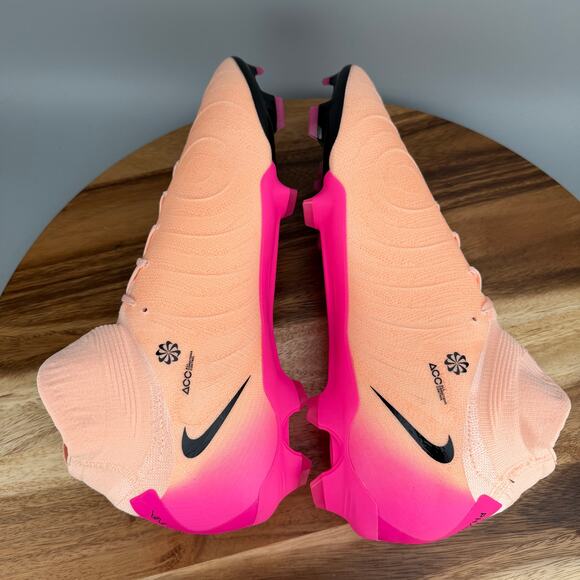 Nike Phantom Luna II Pro FG Crimson Pink Soccer Cleats Men\'s 8.5 FJ2575-800 main image 7